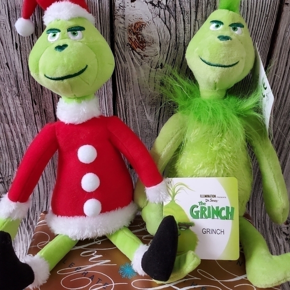 The Grinch Bundle 12" New in Packaging - Picture 3 of 12